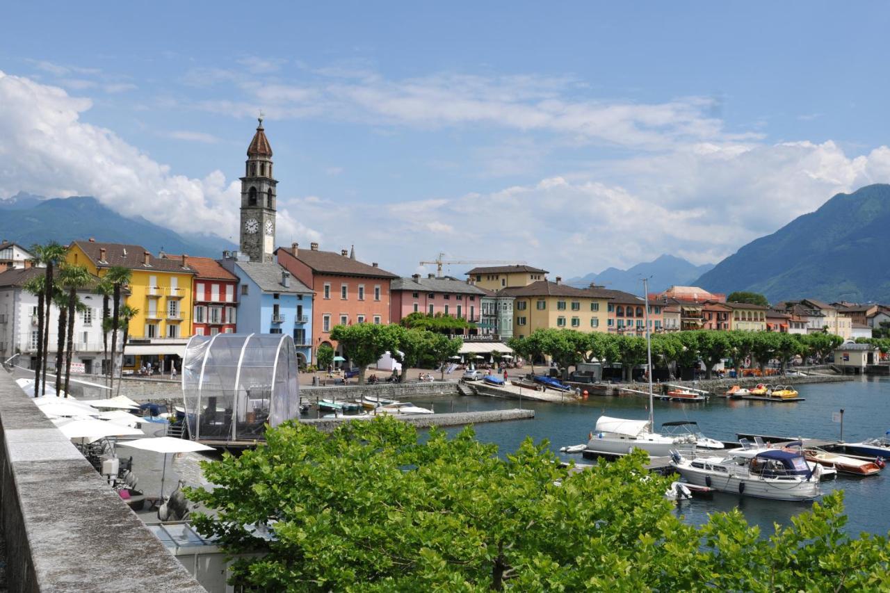 Yellow View Apartment - Happy Rentals Ronco sopra Ascona Extérieur photo